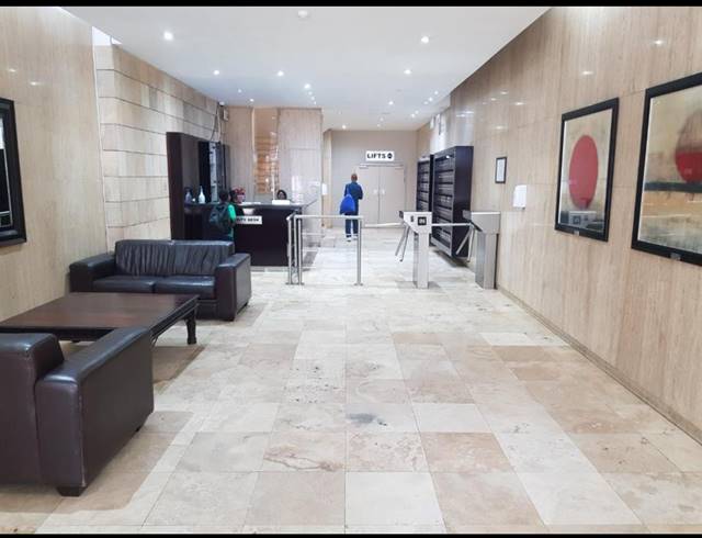2 BEDROOM APARTMENT TO LET IN CAPE TOWN CITY CENTRE